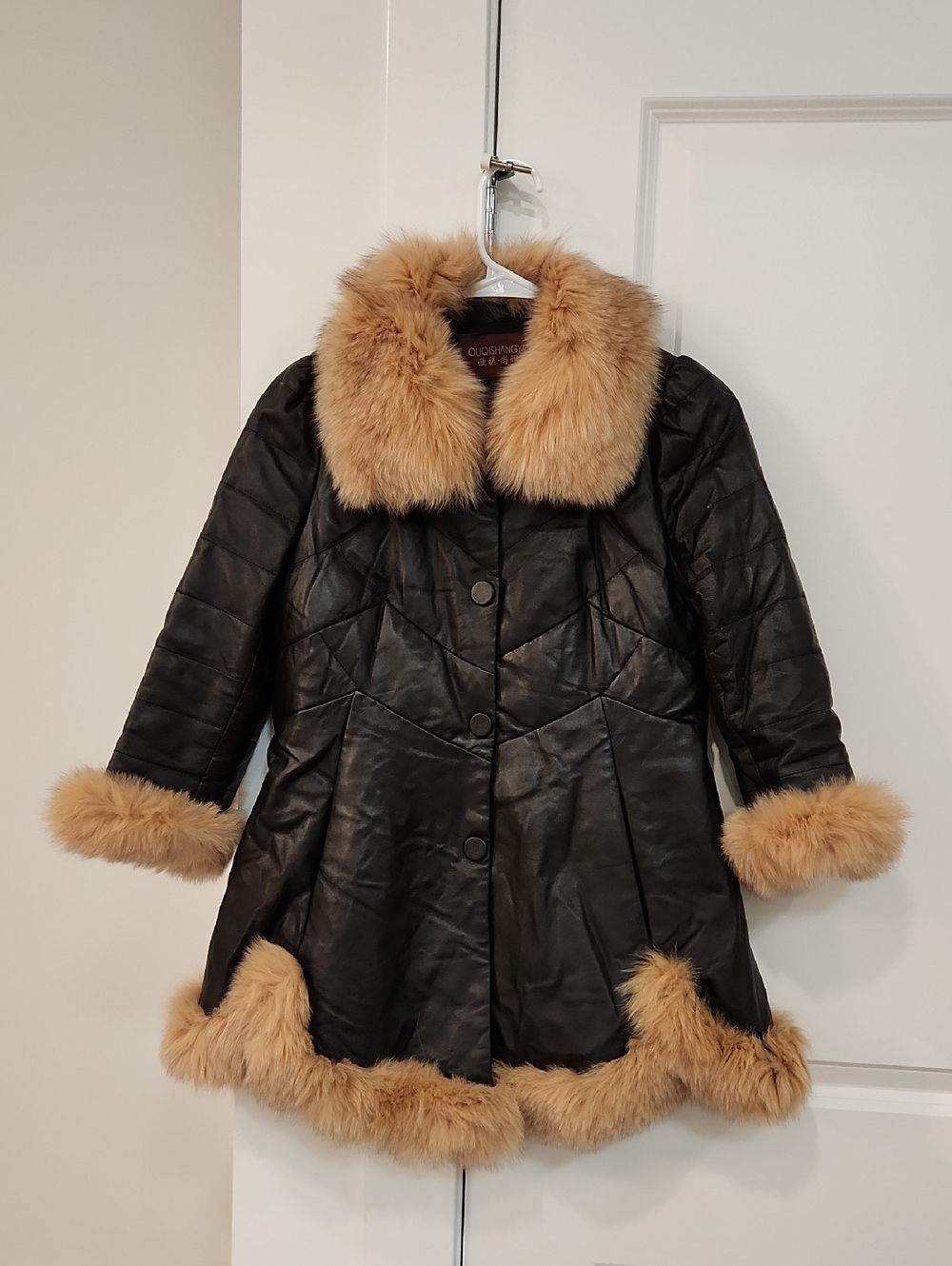 NWT Luxury Sheepskin Leather Light Down Coat with Tan Fox Fur Trim 3/4 sleeves